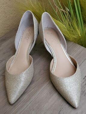JEWEL BADGLEY MISCHKA Dotty Soft Gold Glitter D'Orsay Kitten Heels SIZE: 6½W